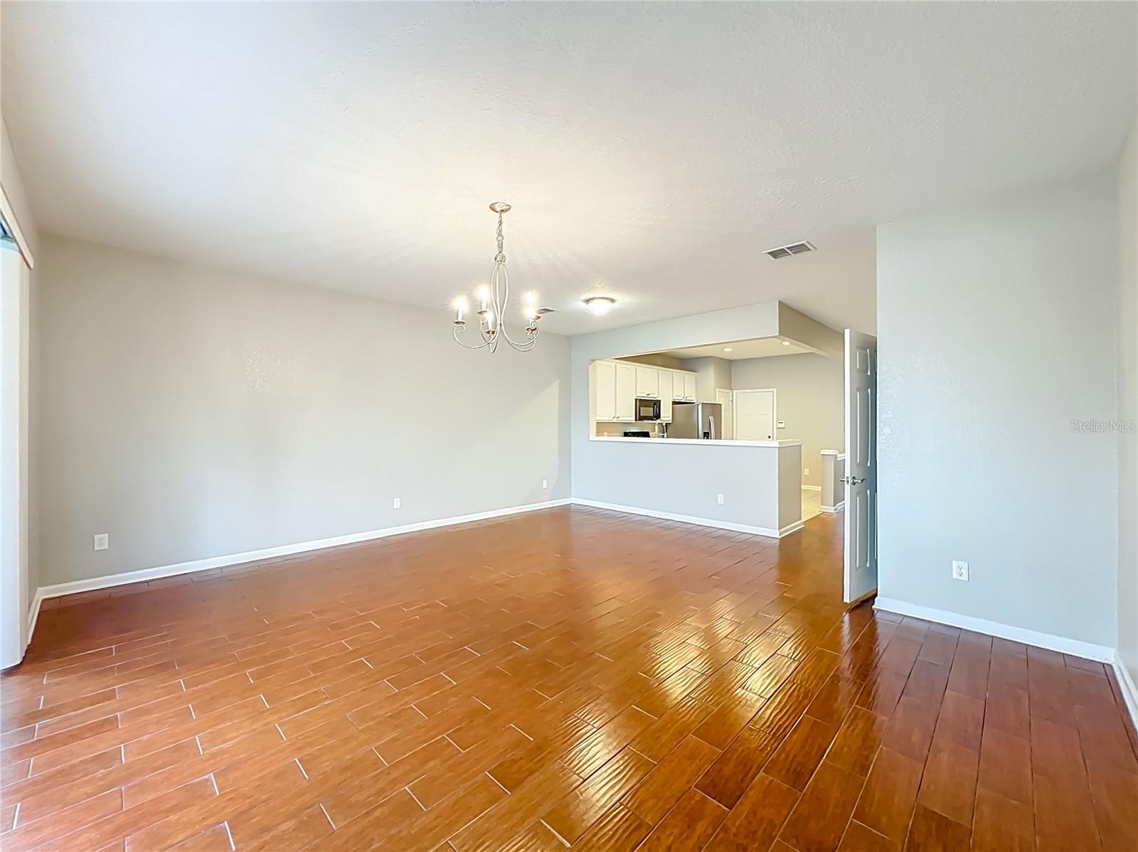 SPRING ISLE - Residential Lease