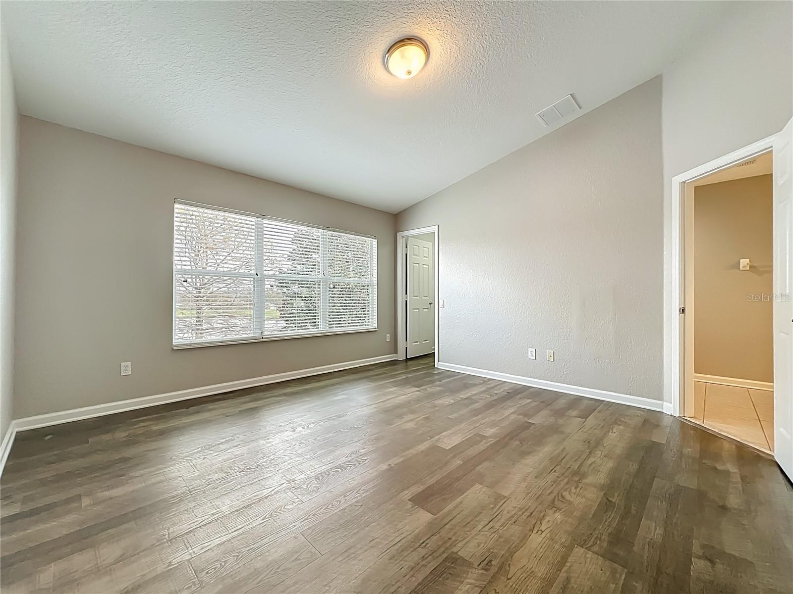 SPRING ISLE - Residential Lease