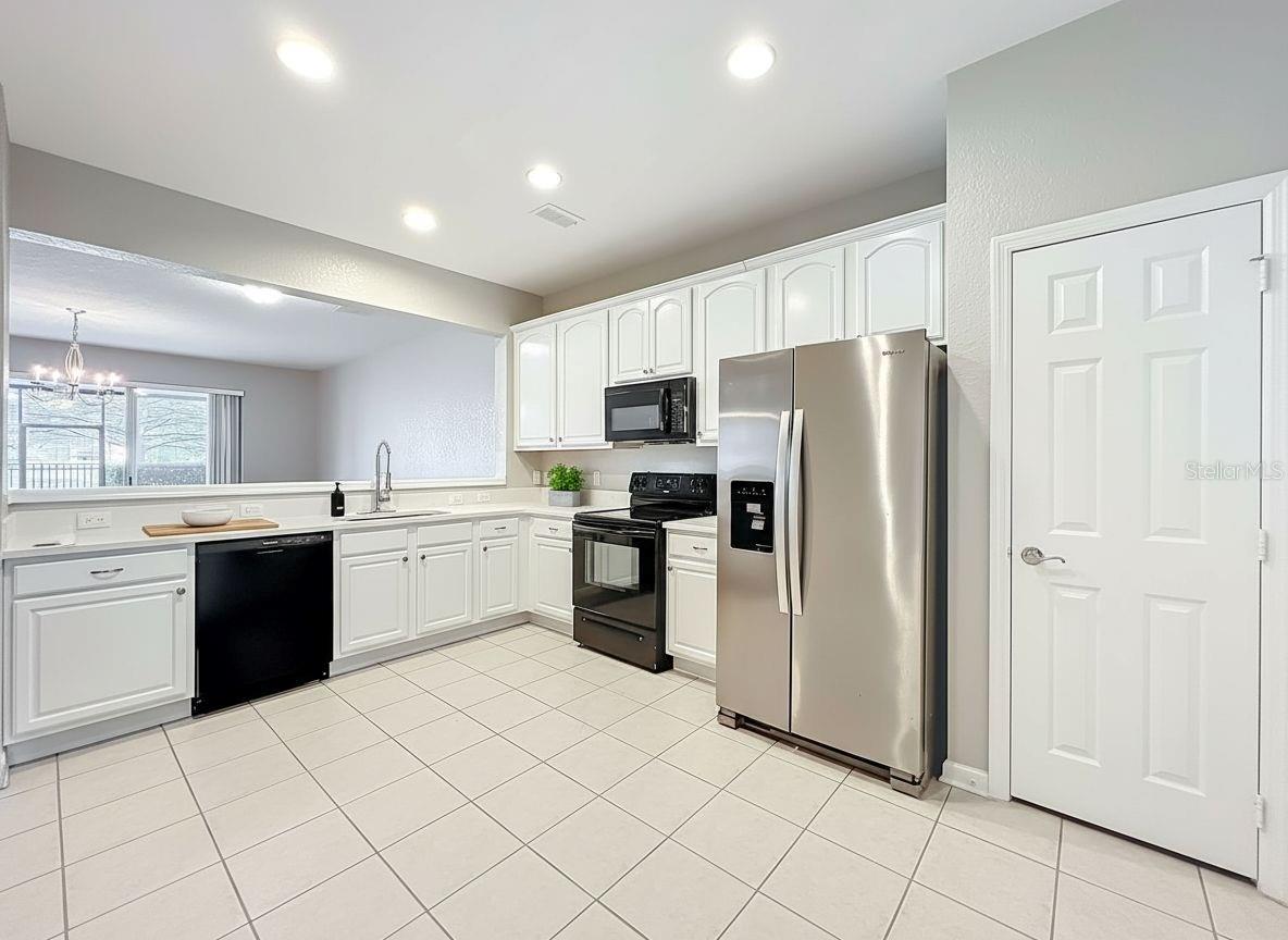 SPRING ISLE - Residential Lease