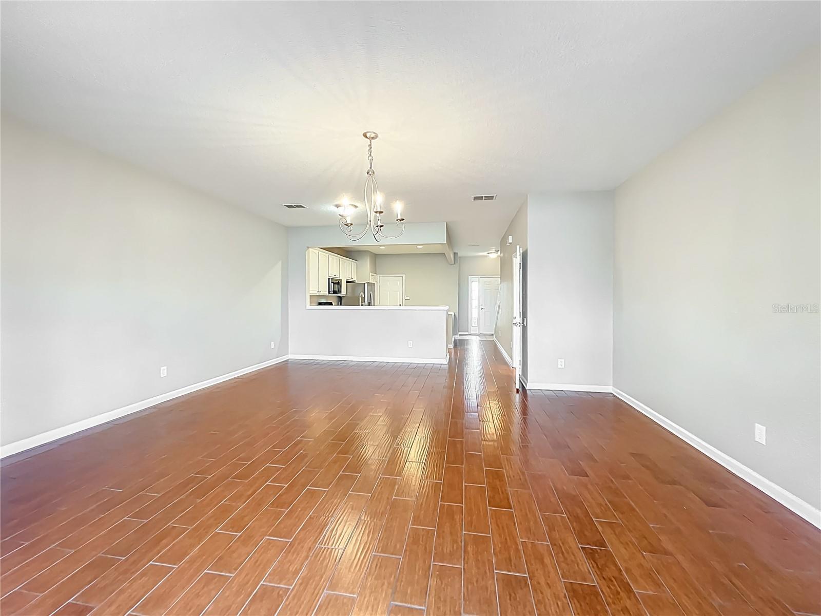 SPRING ISLE - Residential Lease