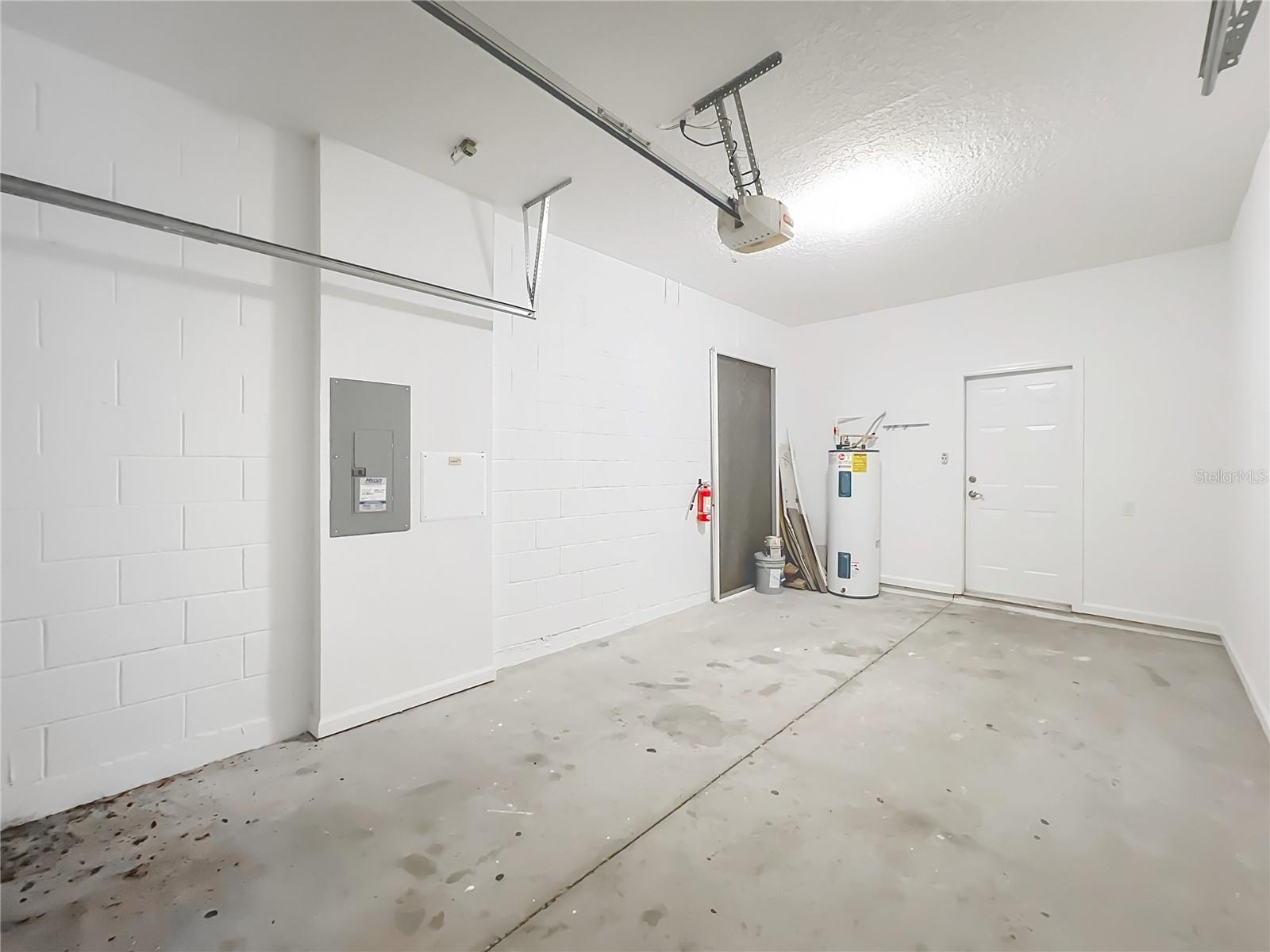 SPRING ISLE - Residential Lease