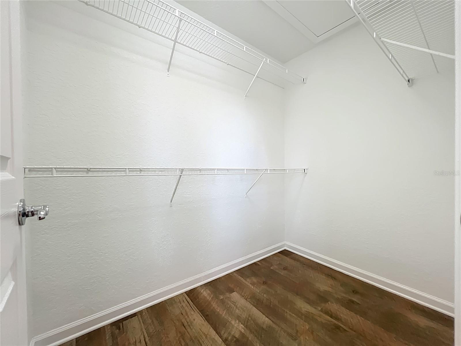 SPRING ISLE - Residential Lease