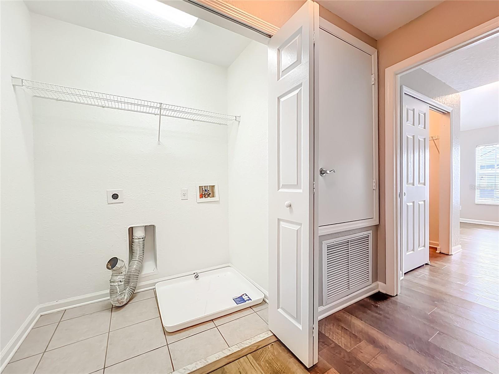 SPRING ISLE - Residential Lease