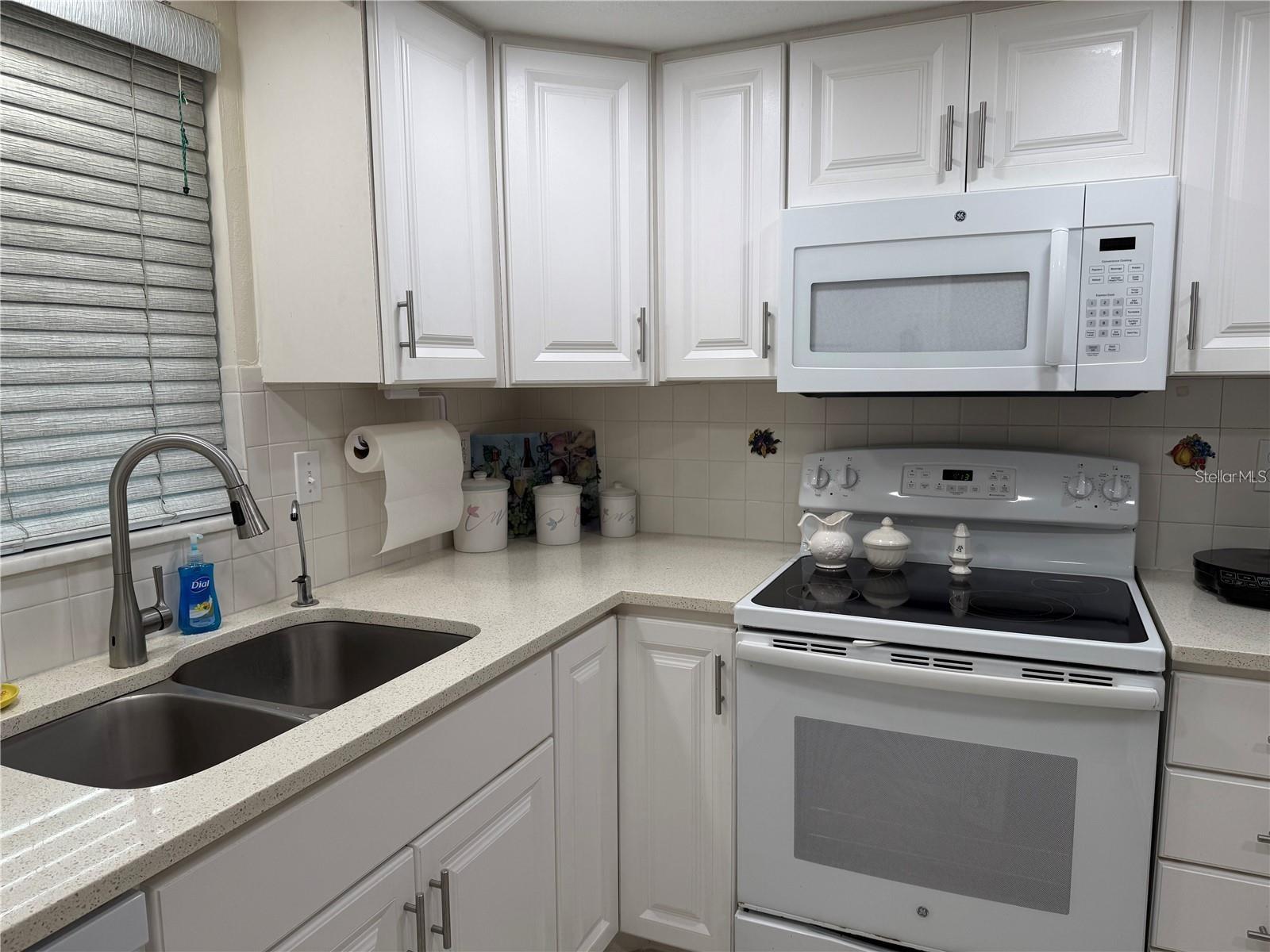 WILLOWBROOK CONDO 03 - Residential