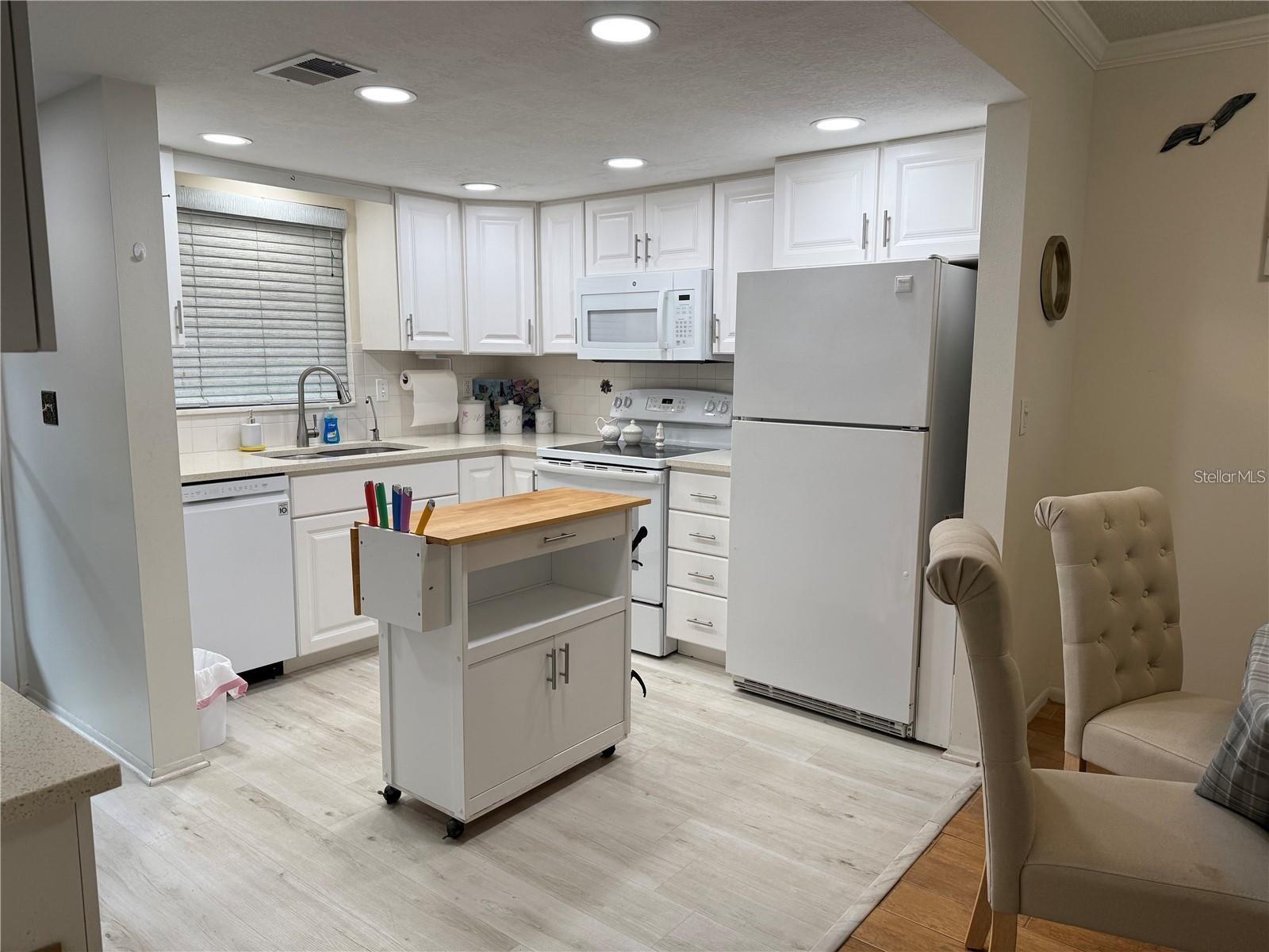 WILLOWBROOK CONDO 03 - Residential