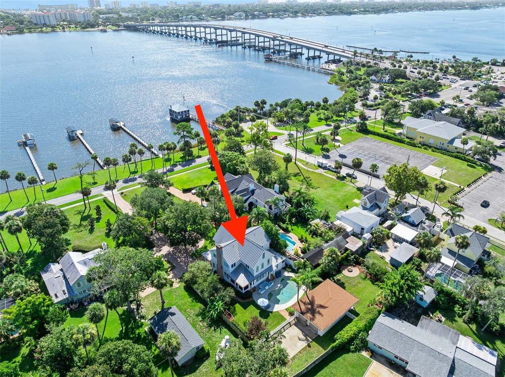 Photo of 94 N Beach Street, Ormond Beach, FL 32174 (MLS # FC320604)