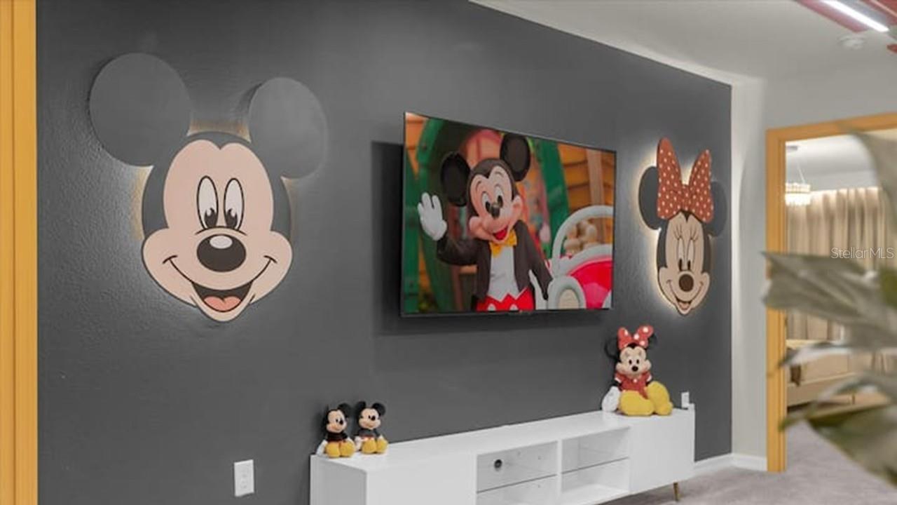 WINDSOR CAY PHASE 1 - Residential