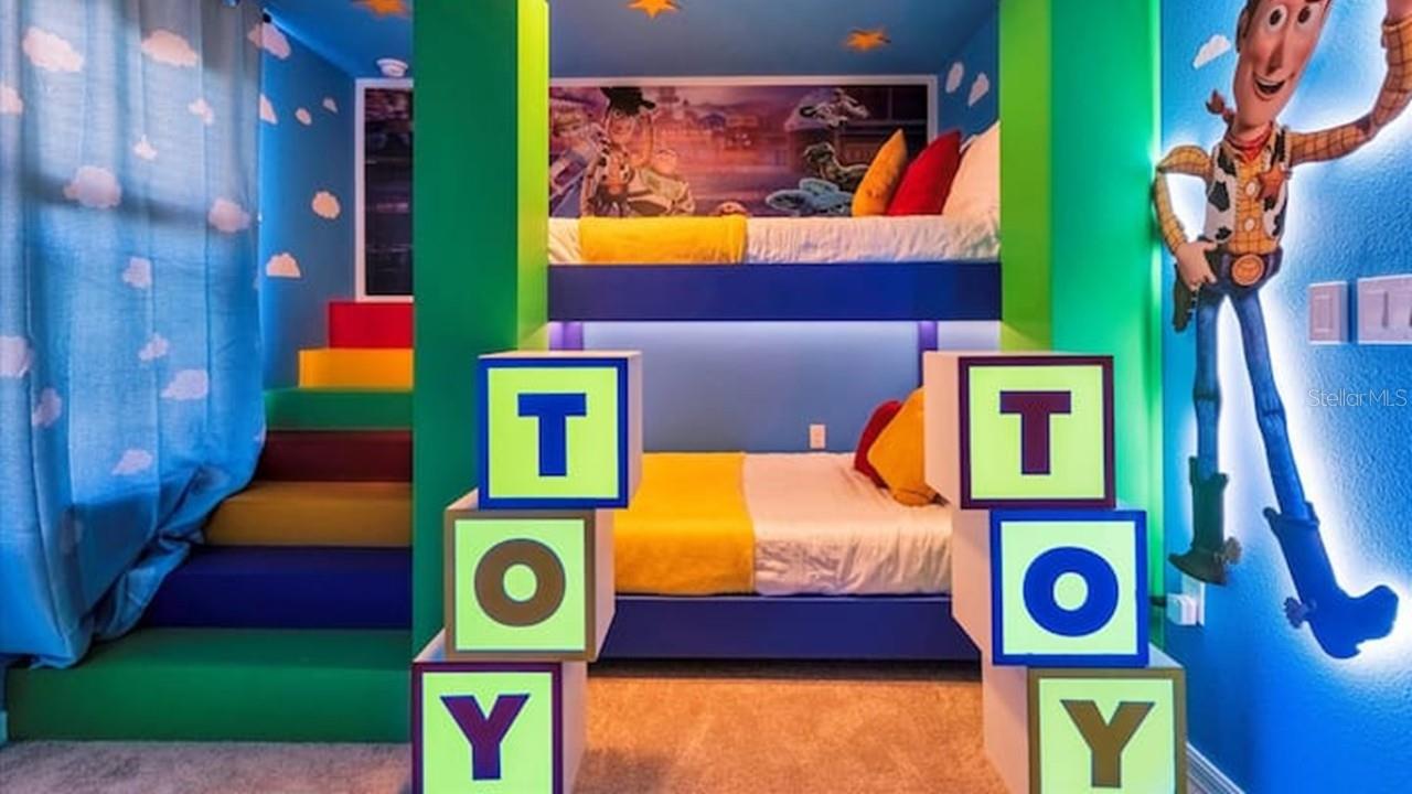 WINDSOR CAY PHASE 1 - Residential