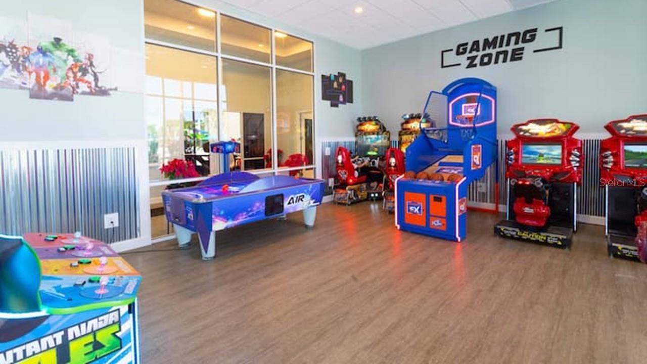 WINDSOR CAY PHASE 1 - Residential