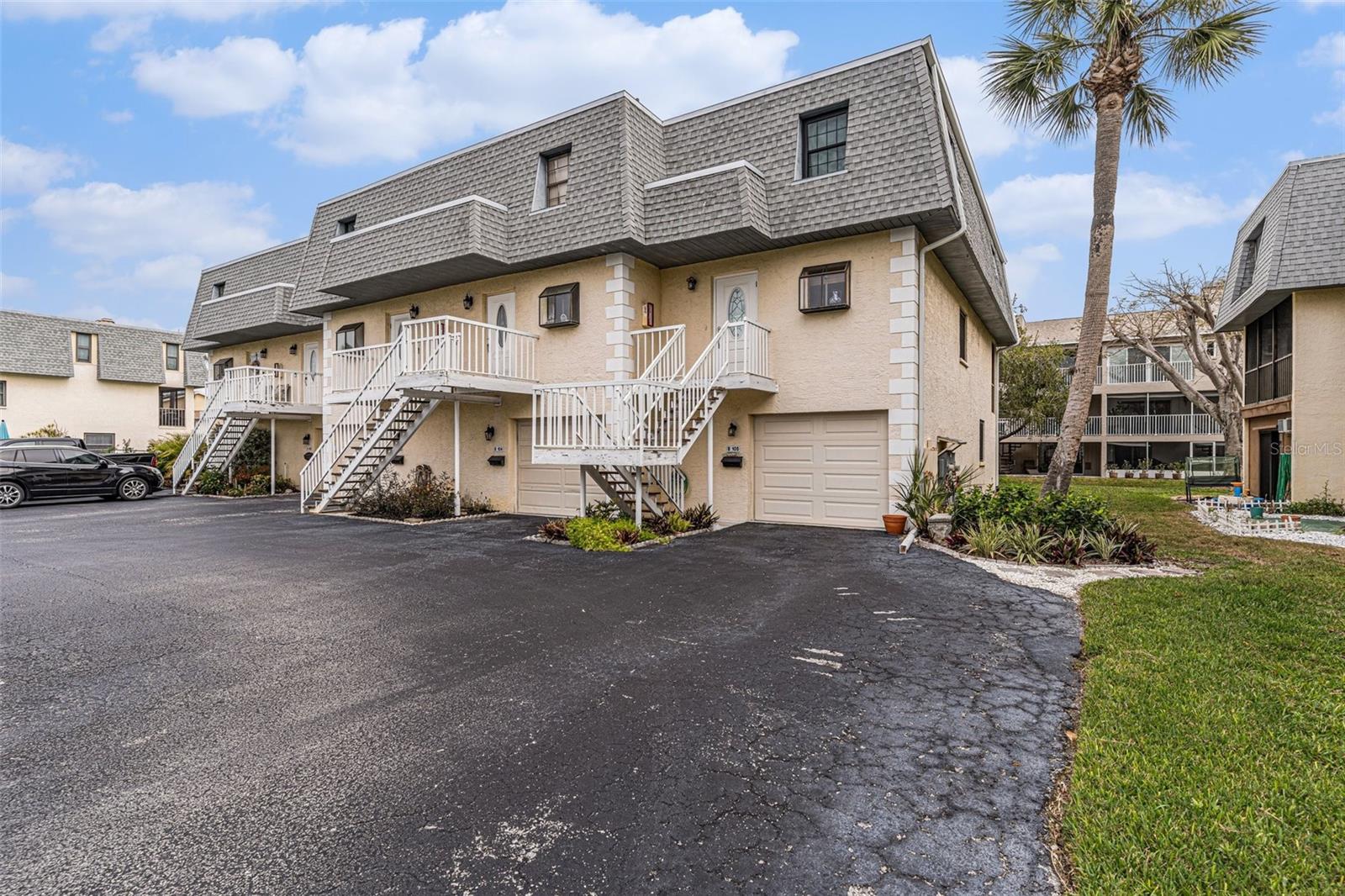 CHALET CAPRI I CONDO BLDG B, UNIT 105 - Residential