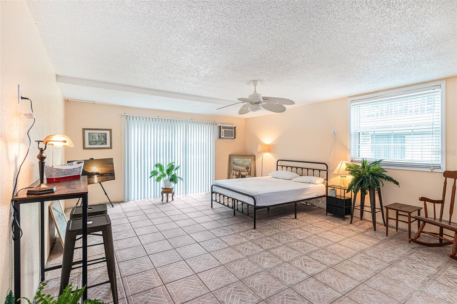 CHALET CAPRI I CONDO BLDG B, UNIT 105 - Residential