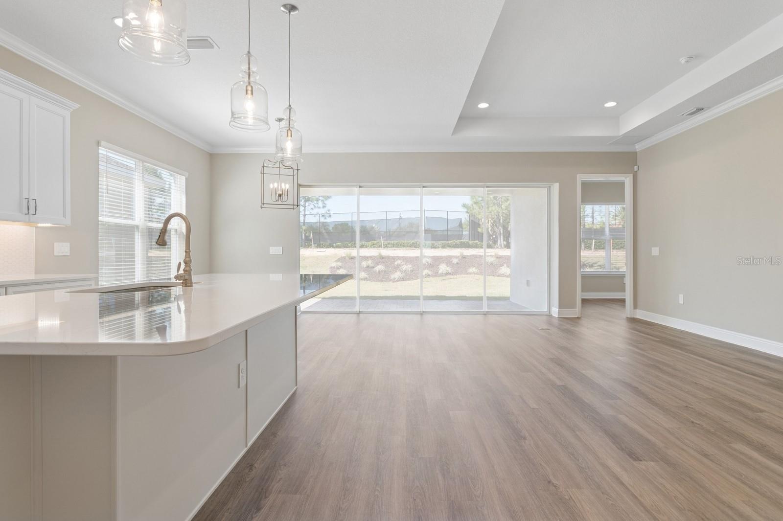 2192 SEAGRASS POINT 427