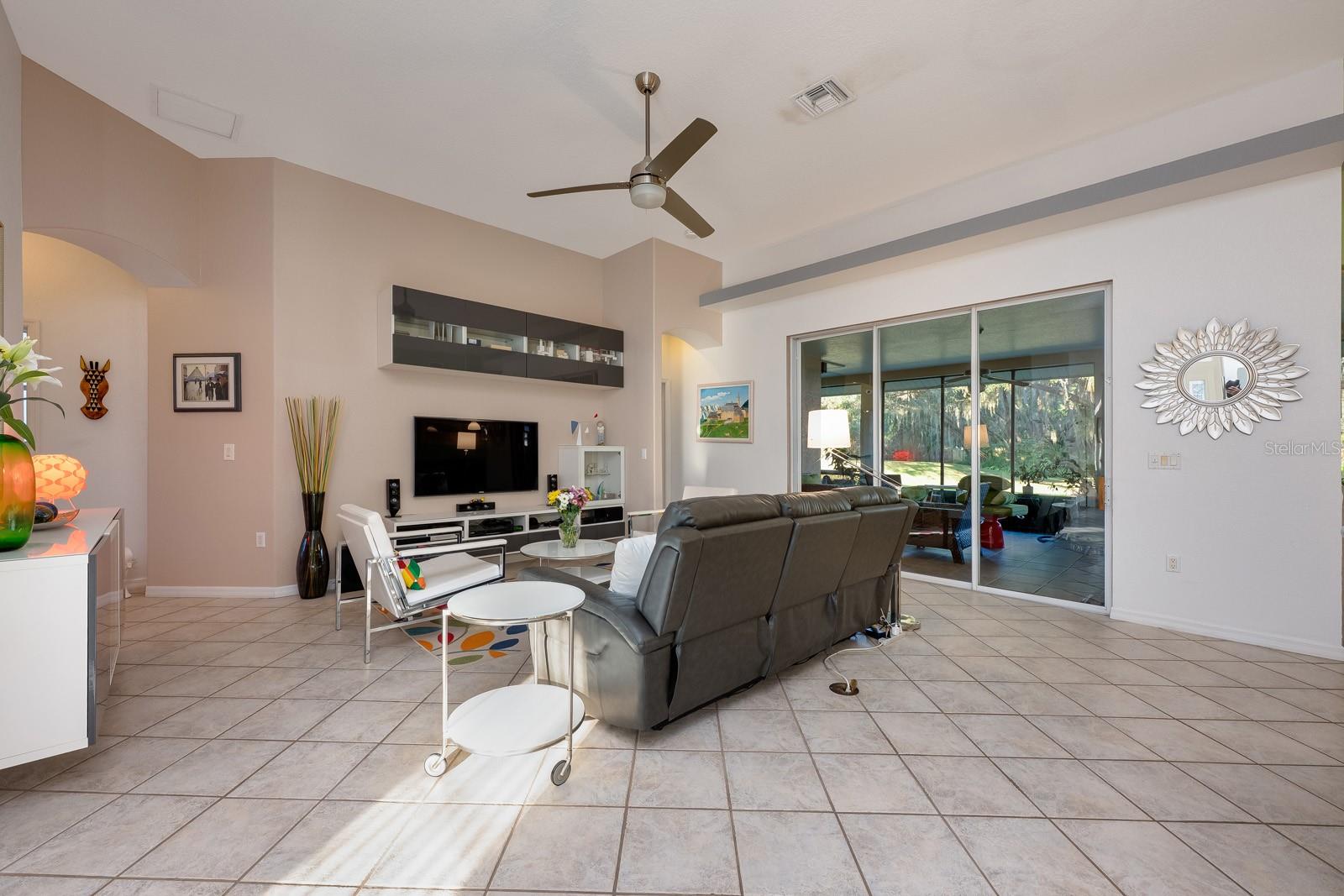 LAKE LENELLE WOODS - Residential