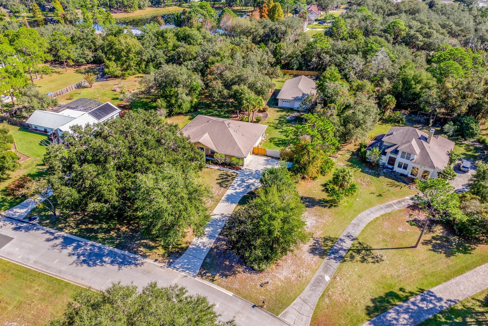 LAKE LENELLE WOODS - Residential