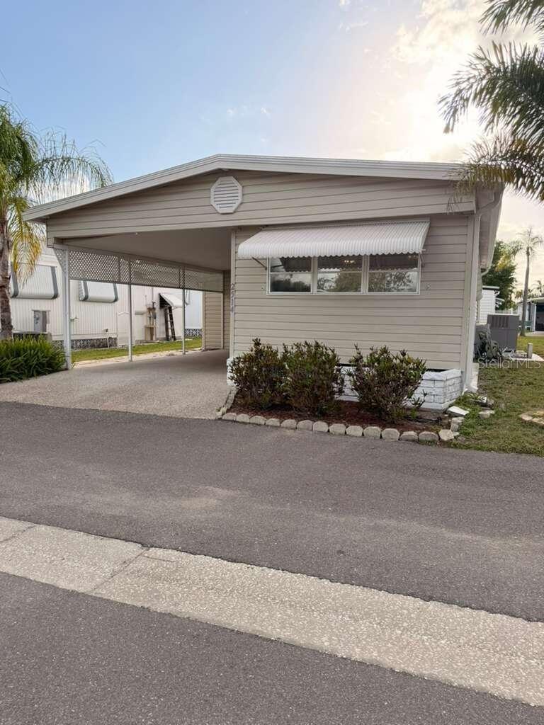BRADENTON TROPICAL PALMS CO-OP - Residential