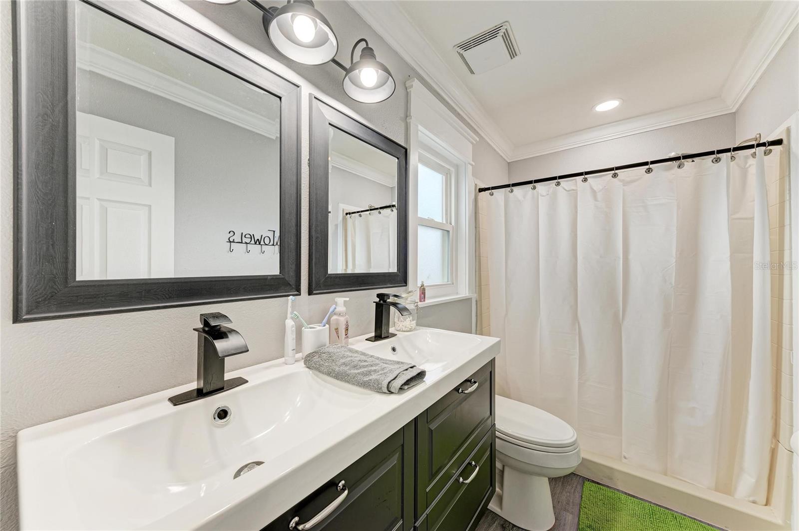 KINGSFIELD PH II - Residential