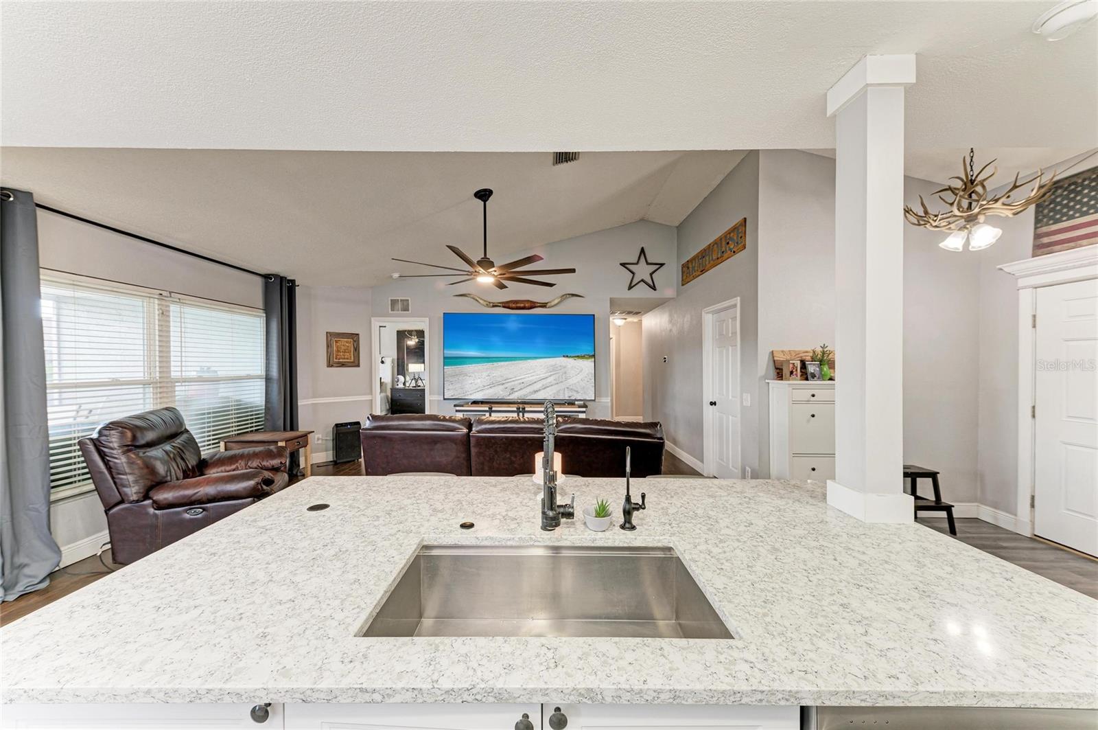 KINGSFIELD PH II - Residential