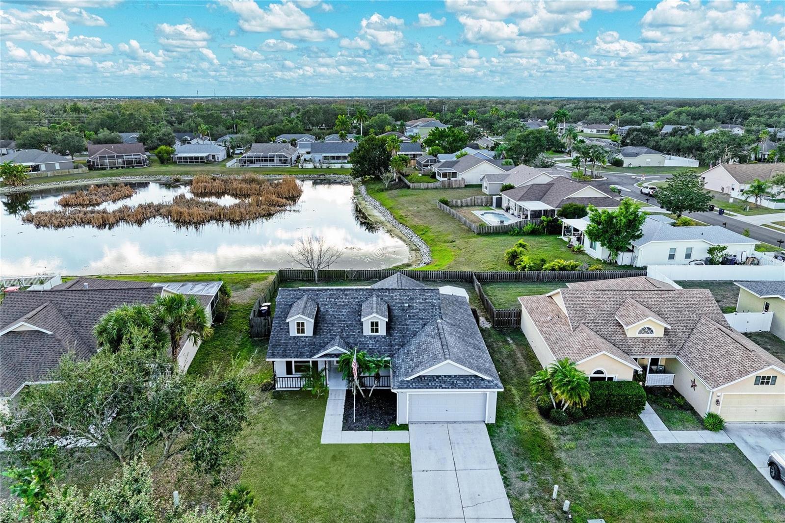 KINGSFIELD PH II - Residential