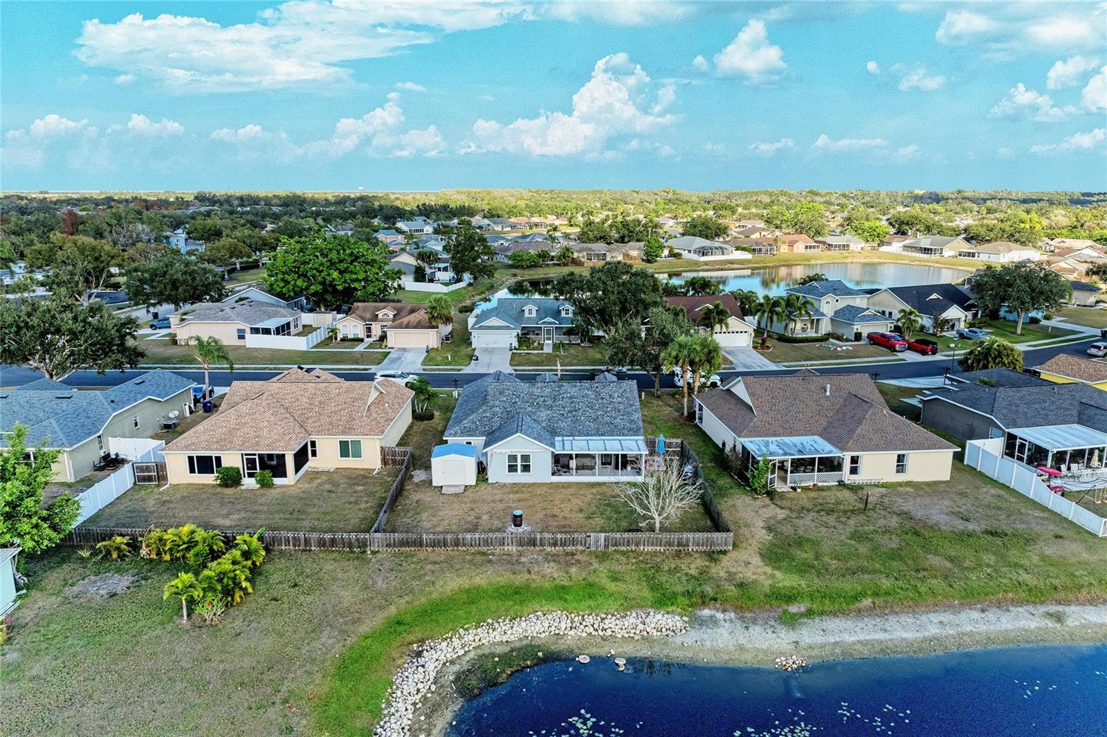 KINGSFIELD PH II - Residential