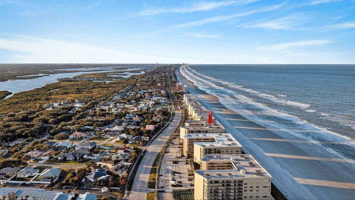 TOWERS AT PONCE INLET TOWER 01 CONDO - Residential