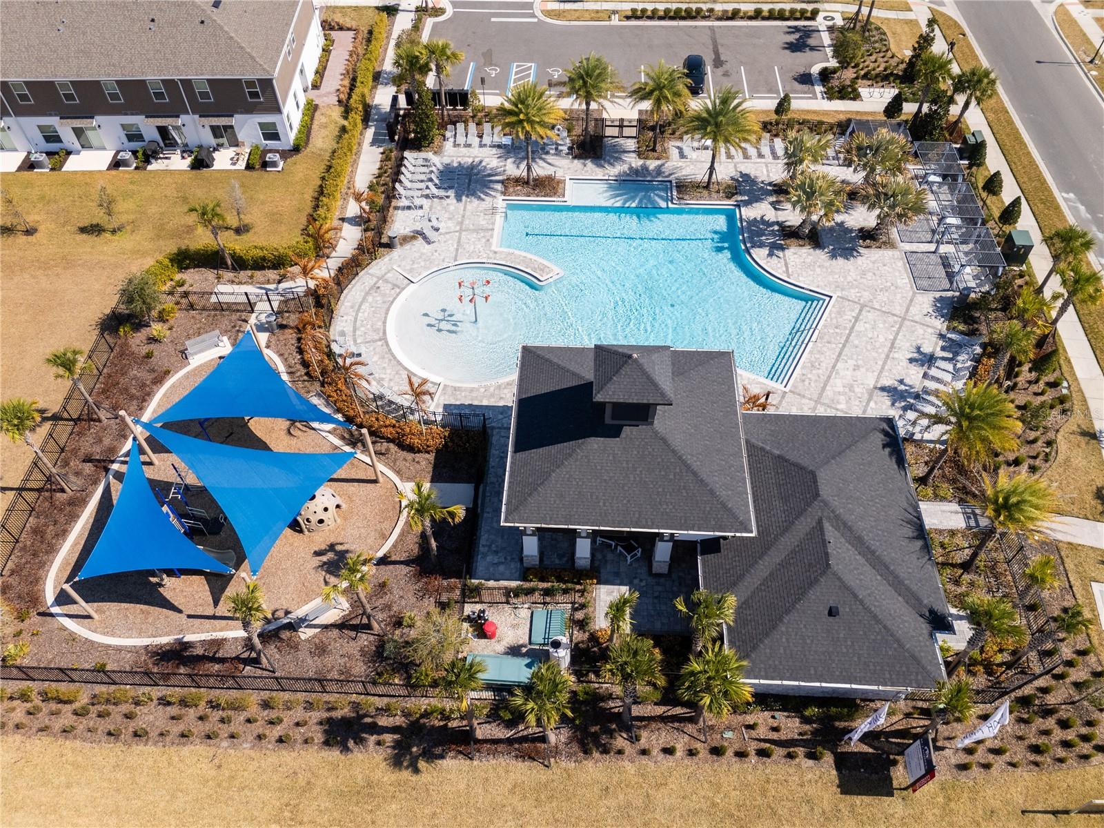 EDEN AT CROSSPRAIRIE - Residential