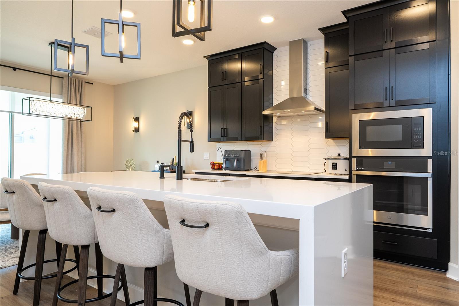 EDEN AT CROSSPRAIRIE - Residential