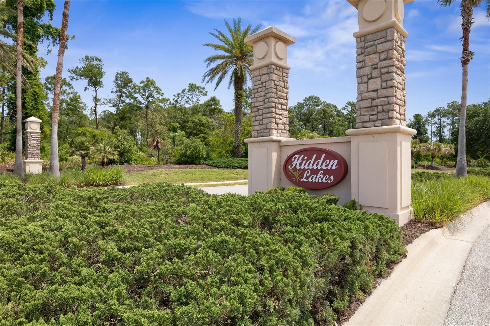 HIDDEN LAKES PH 1 SEC 3 - Residential