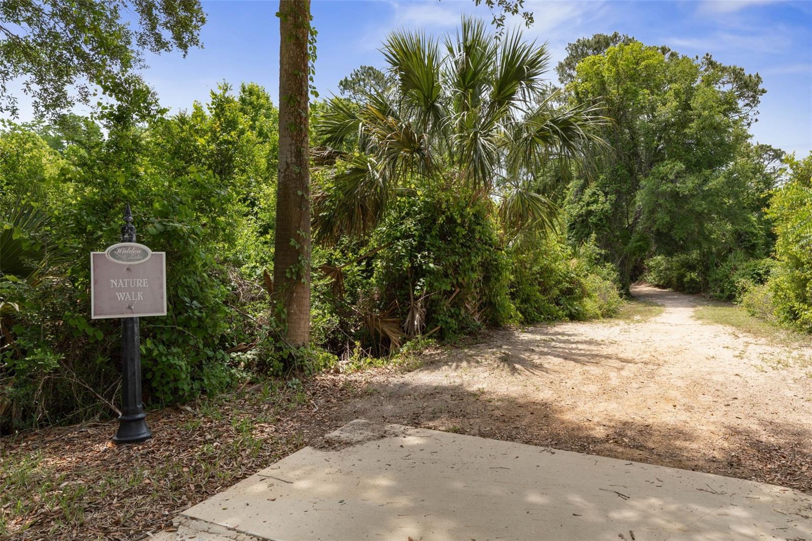 HIDDEN LAKES PH 1 SEC 3 - Residential