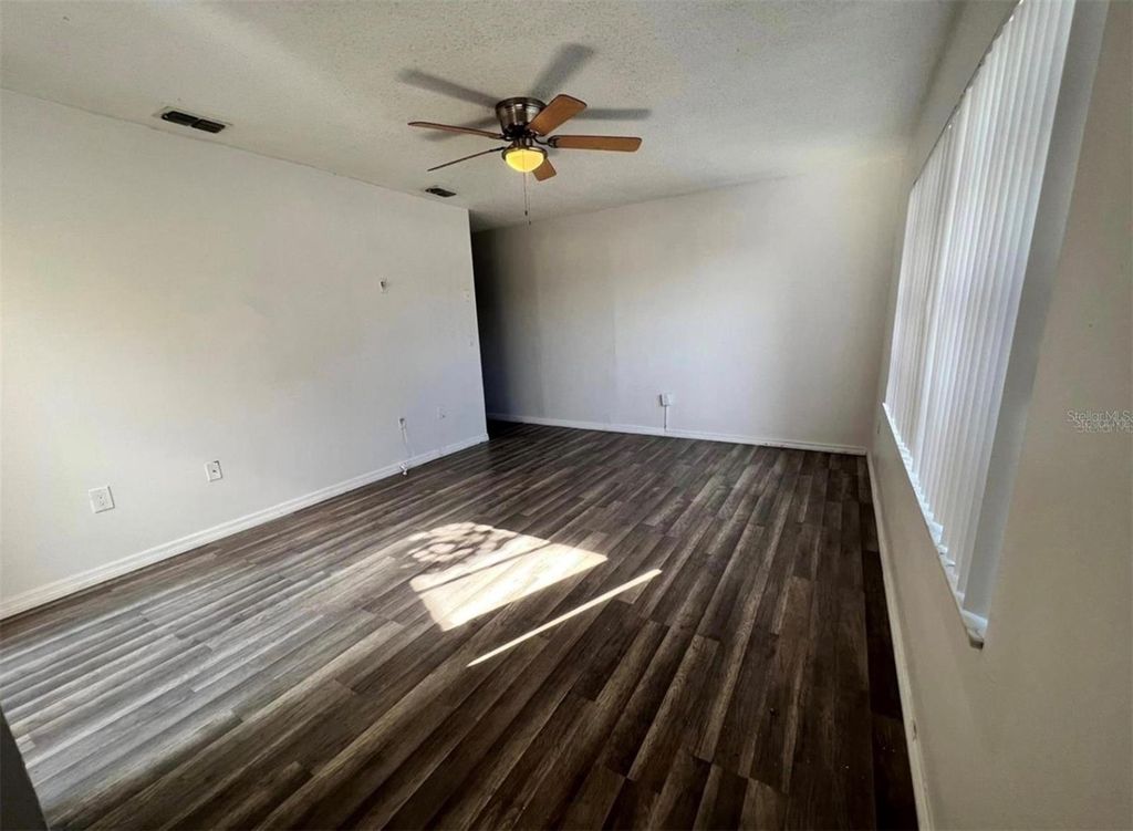 Photo of 1089 Woodman Way, Orlando, FL 32818 (MLS # O6375188)