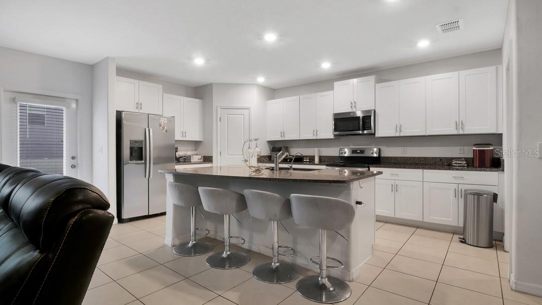 ABBOTT SQUARE PH 1B - Residential