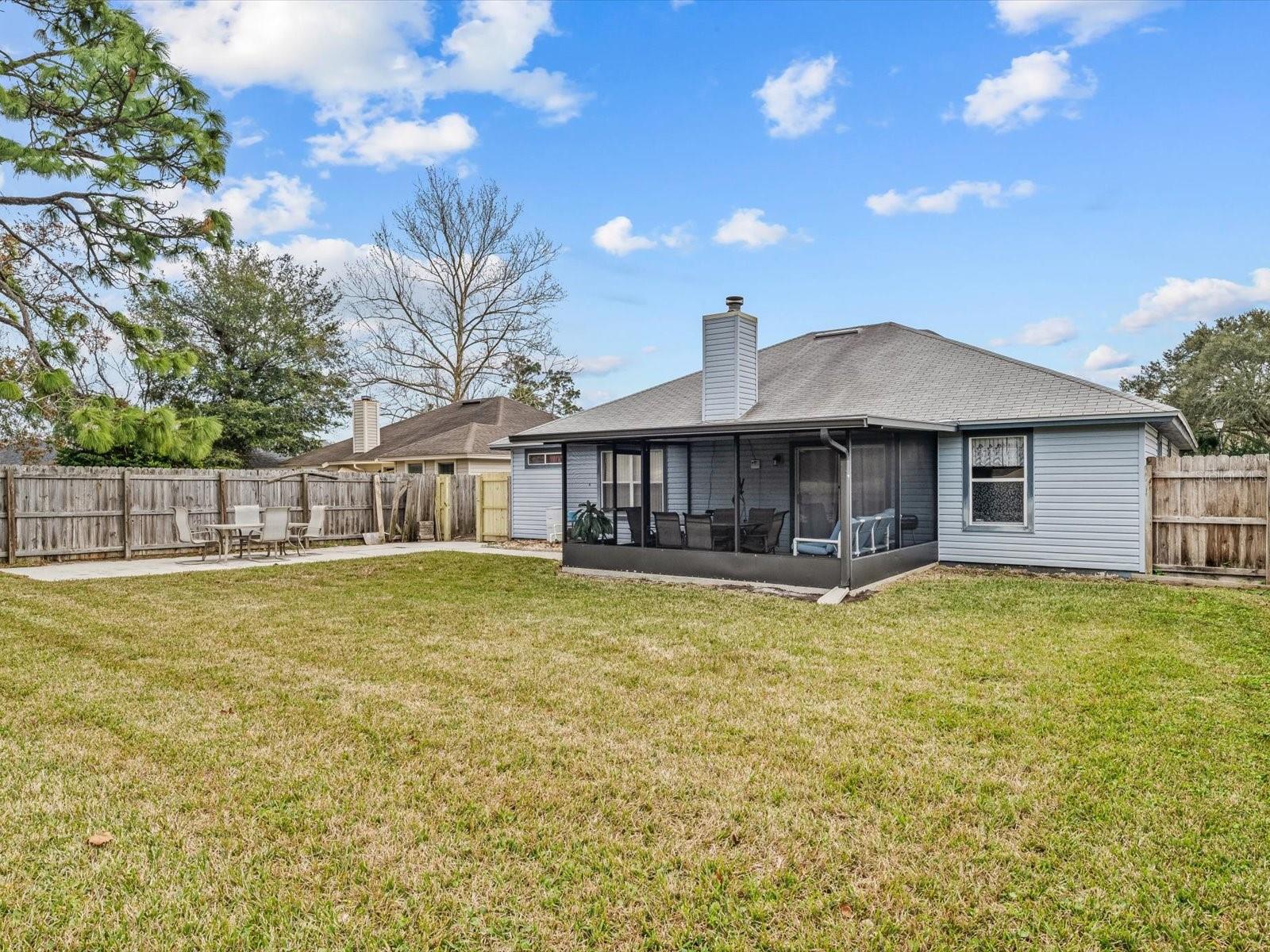 SECRET HILLS UNIT 2 - Business Opportunity