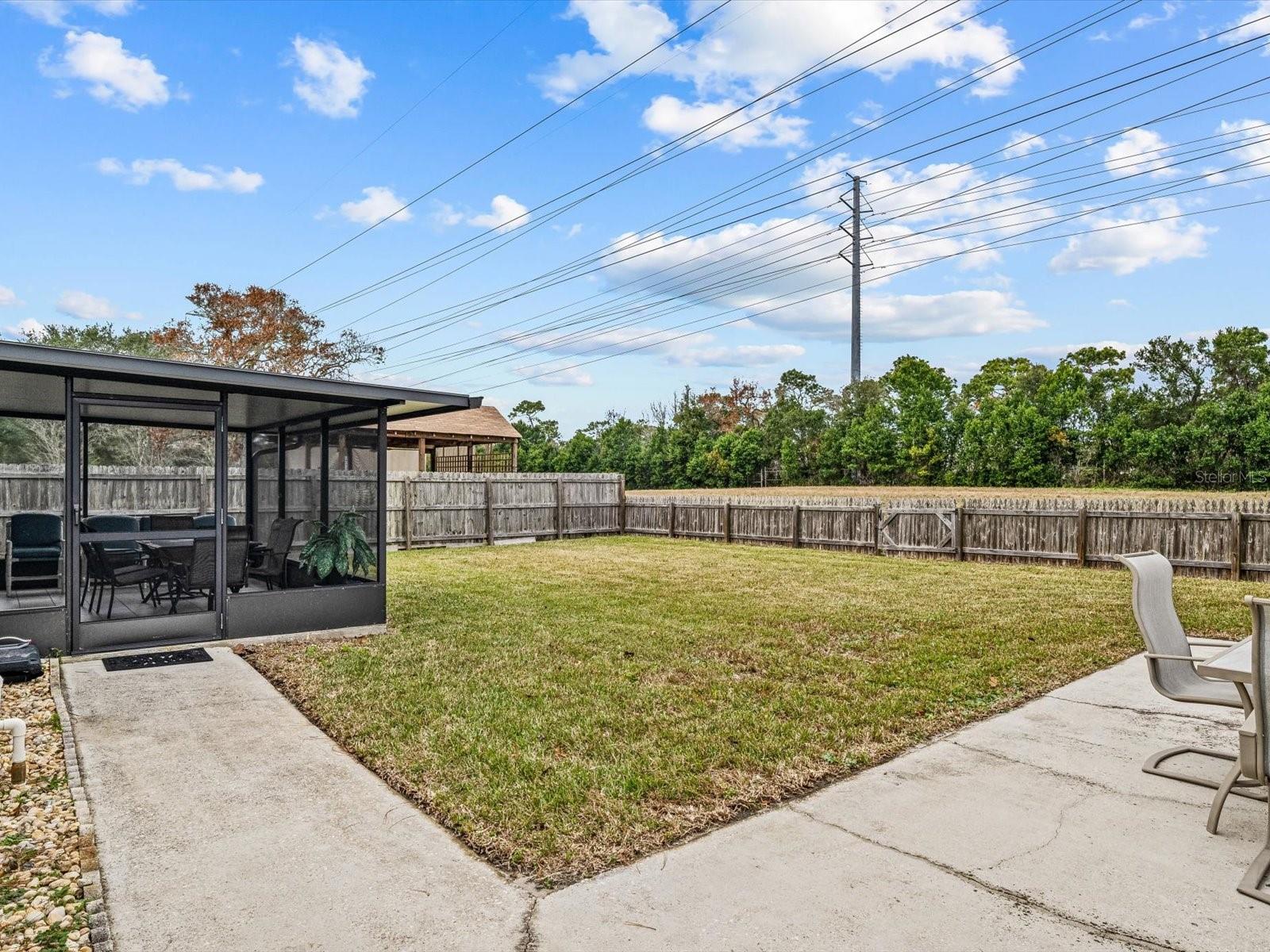 SECRET HILLS UNIT 2 - Business Opportunity