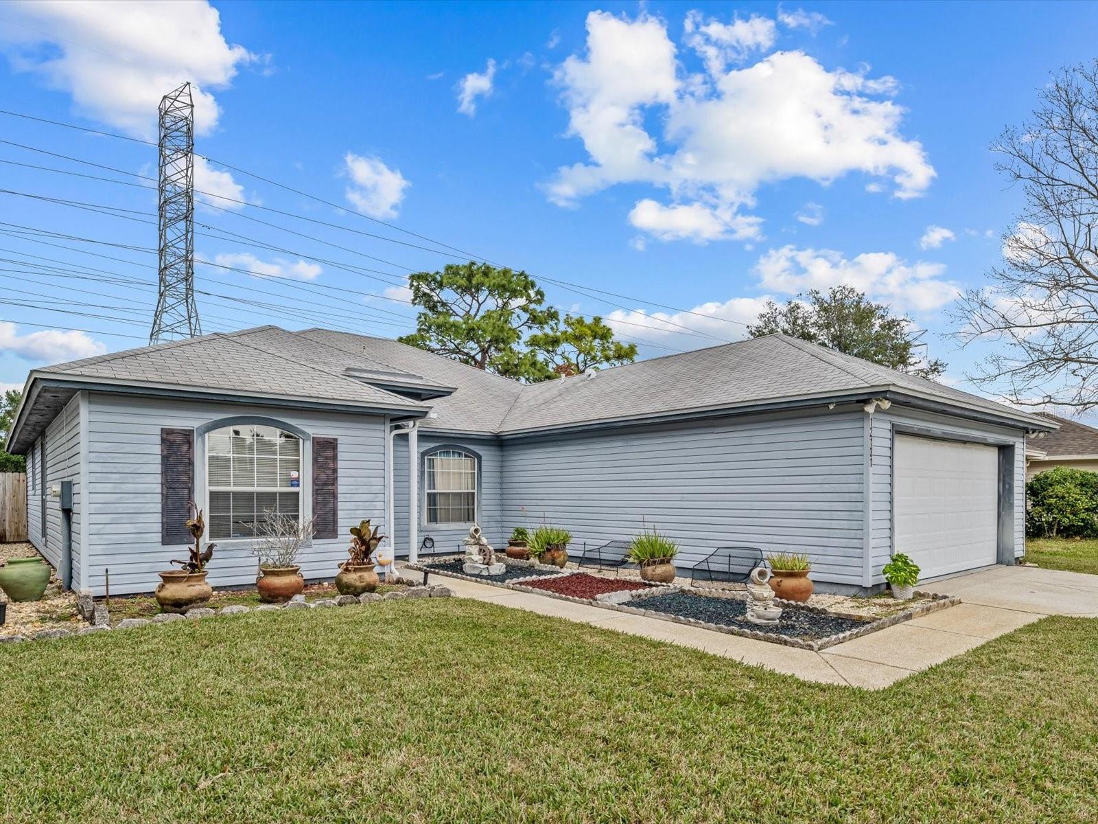 SECRET HILLS UNIT 2 - Business Opportunity