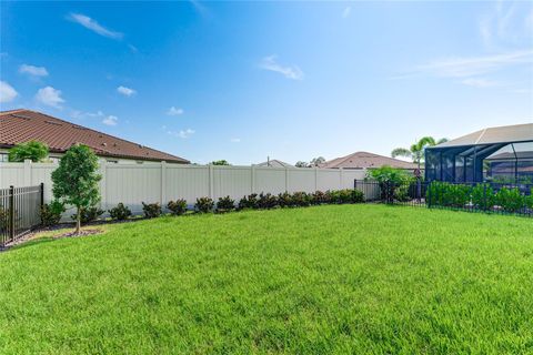 A home in PALMETTO