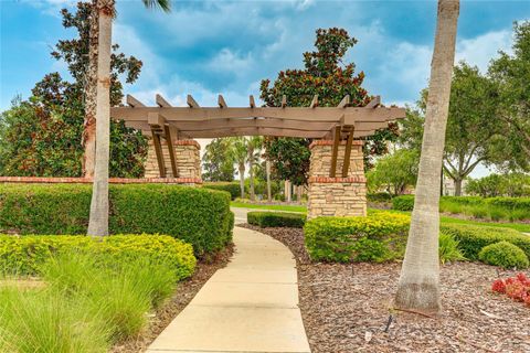 A home in PALMETTO