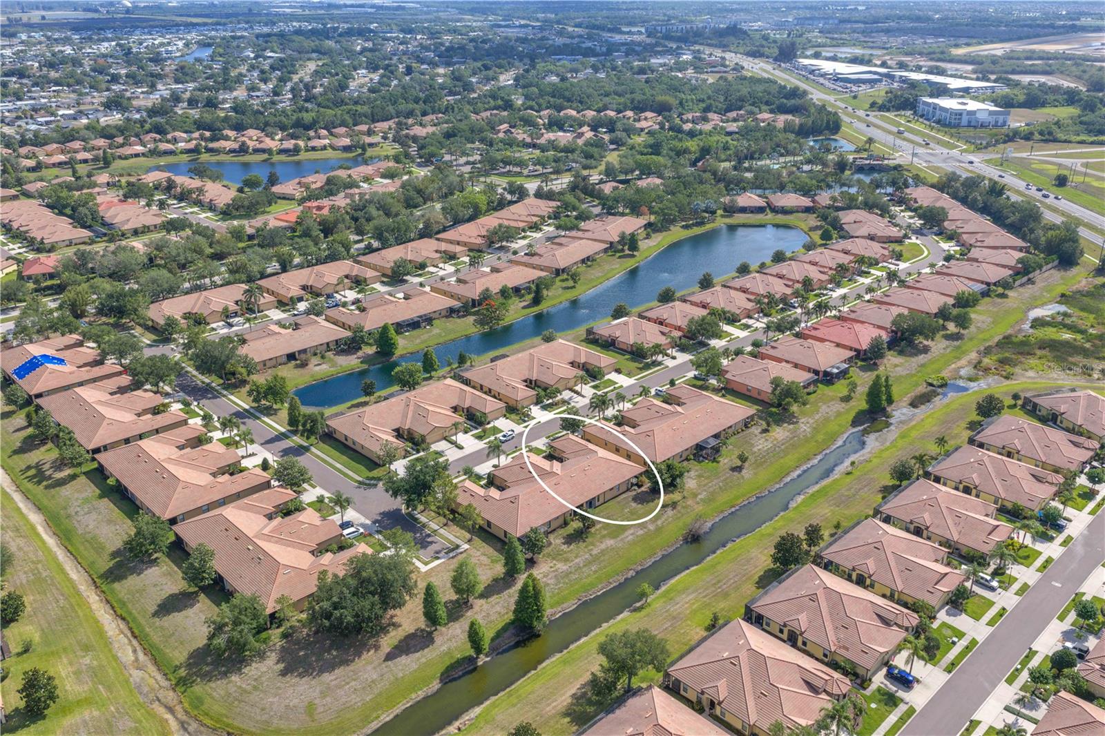 SOUTHSHORE FALLS PH 1 - Residential