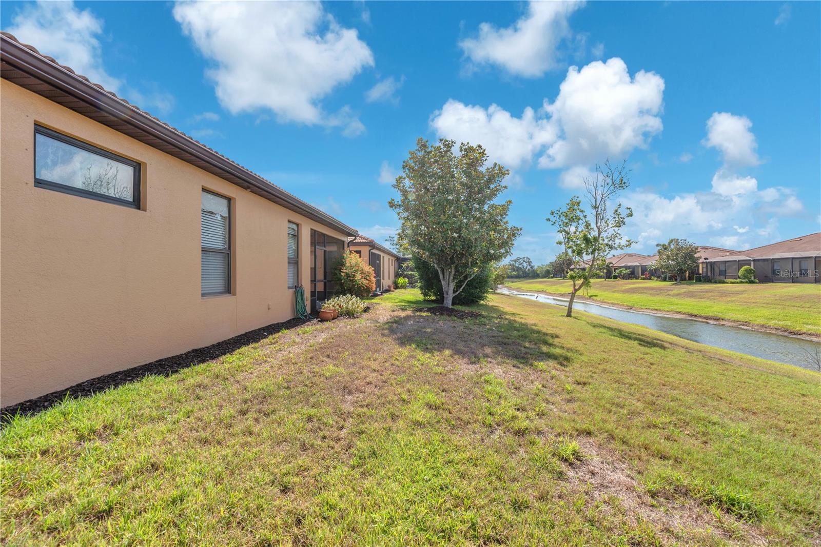 SOUTHSHORE FALLS PH 1 - Residential