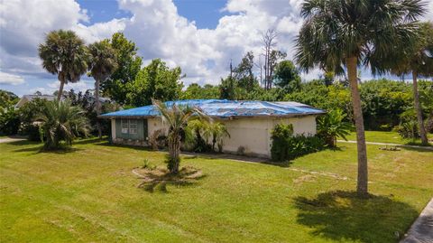 A home in PORT CHARLOTTE