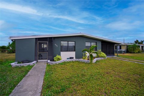 A home in PORT CHARLOTTE