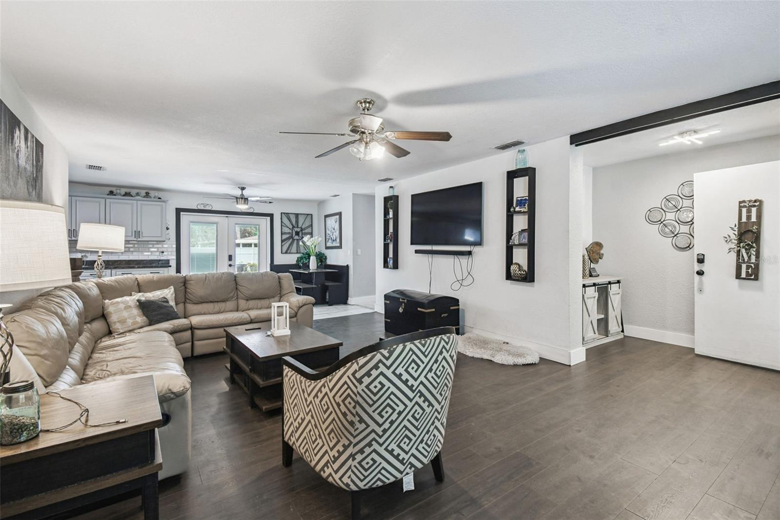 HOMOSASSA UNIT 01 AKA VILLA TERRACE UNIT 02 - Residential