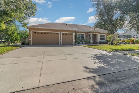 A home in CASSELBERRY