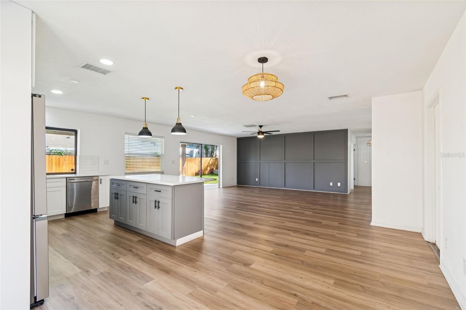 WINDMILL POINTE OF TARPON LAKE UNIT TWO - Residential