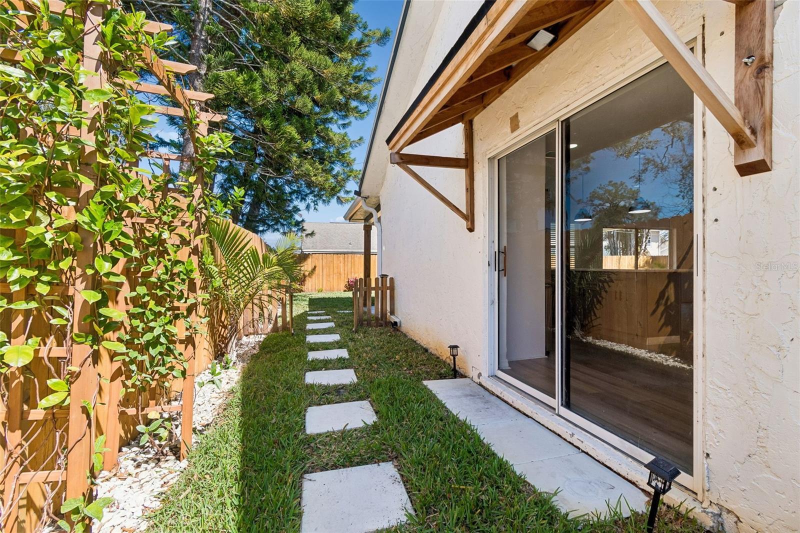 WINDMILL POINTE OF TARPON LAKE UNIT TWO - Residential