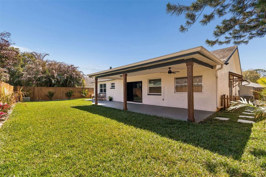 Photo of 2817 Wendover Terrace, Palm Harbor, FL 34685 (MLS # TB8483705)