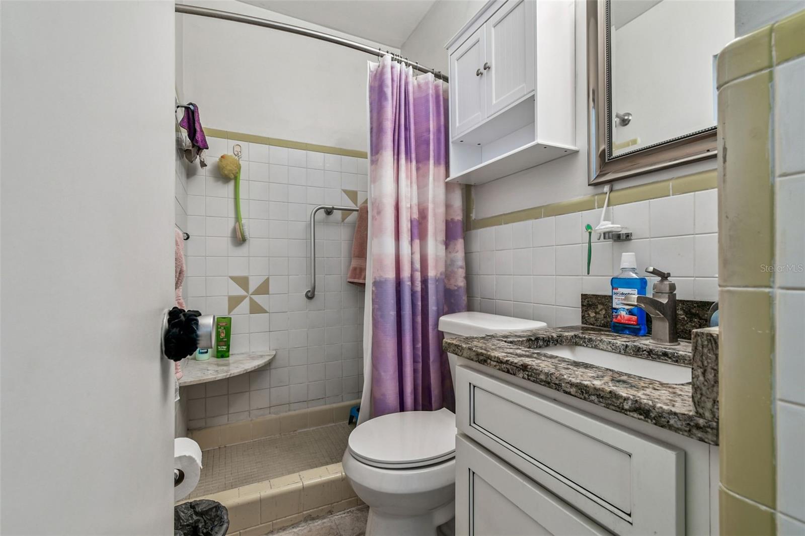 CLEARVIEW OAKS PARADISE - Residential