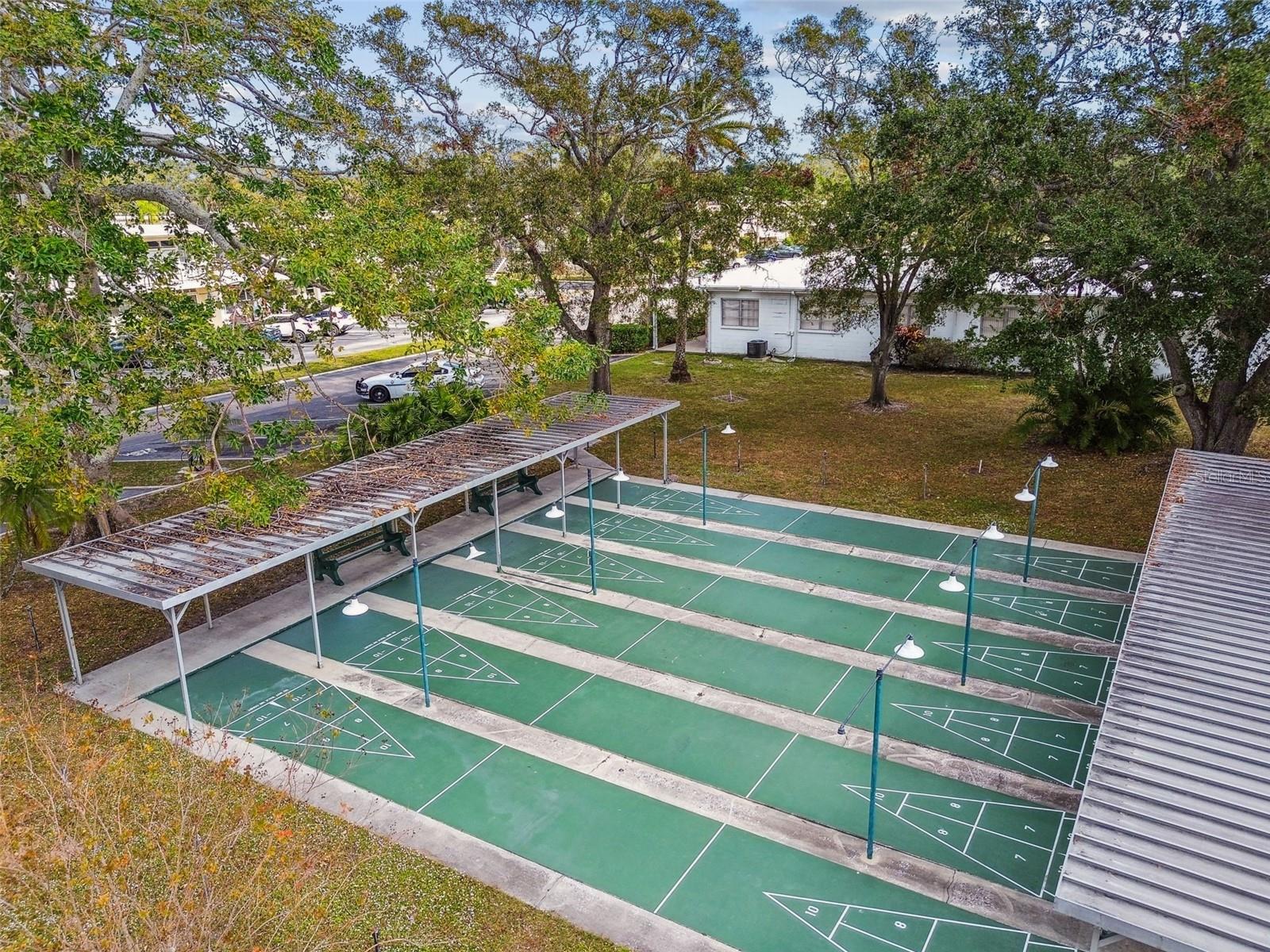 CLEARVIEW OAKS PARADISE - Residential