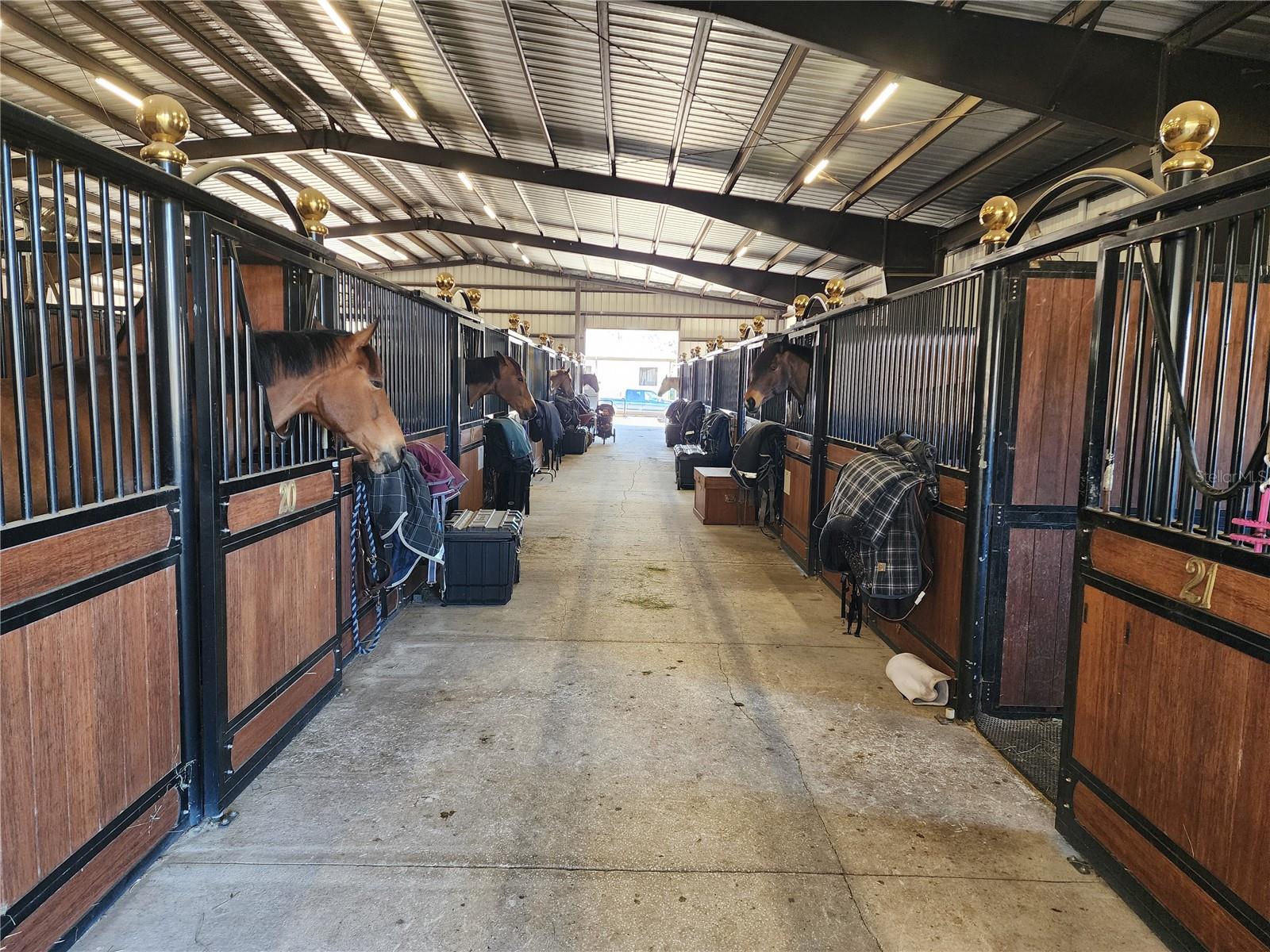 ACREAGE NON SUBDIVISION - Residential