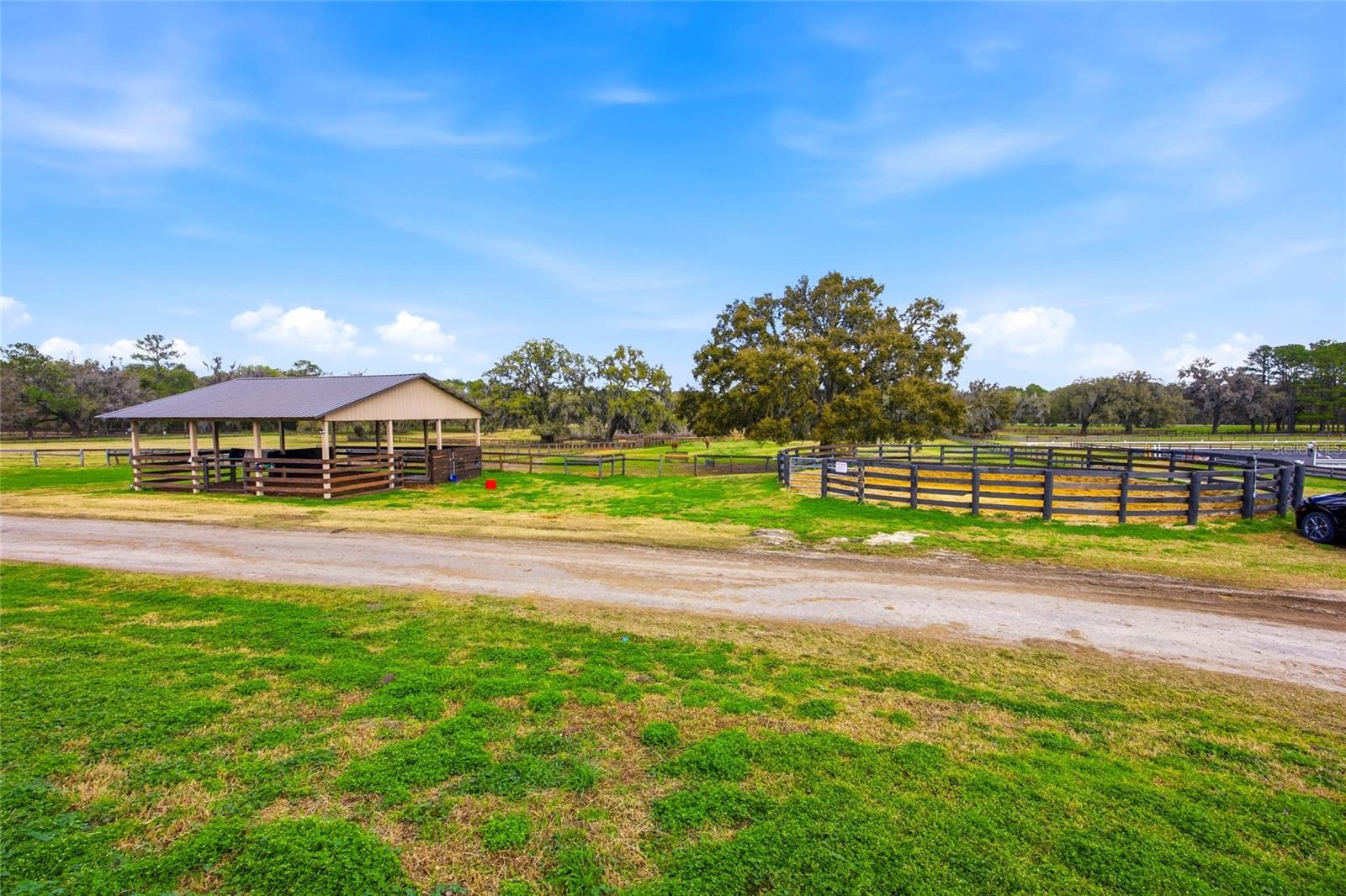 ACREAGE NON SUBDIVISION - Residential