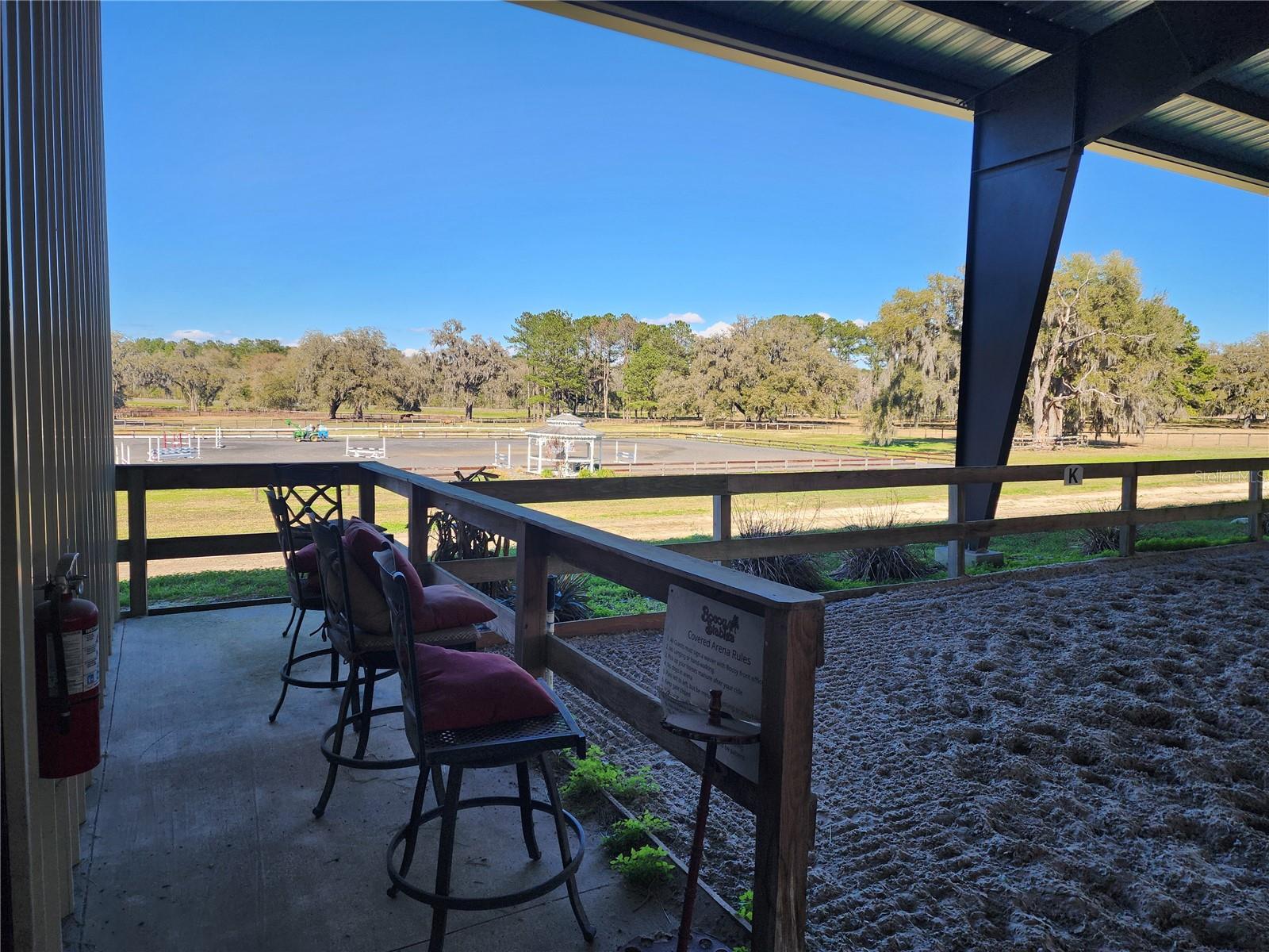 ACREAGE NON SUBDIVISION - Residential