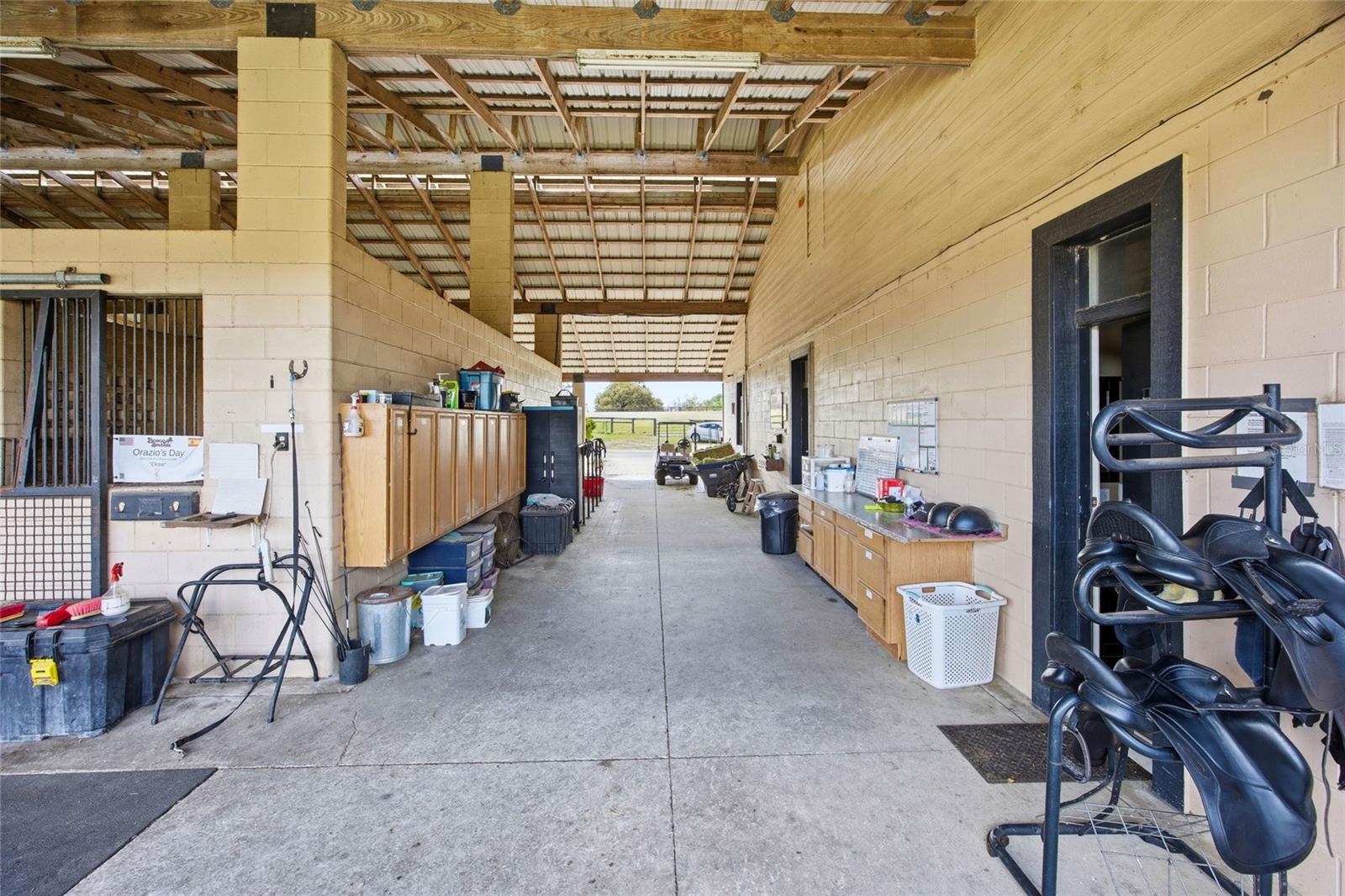 ACREAGE NON SUBDIVISION - Residential